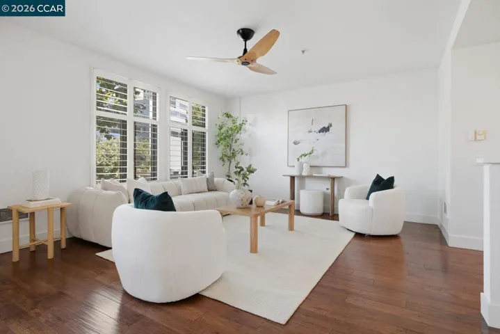 438 W Grand Ave 418, Oakland, California 94612