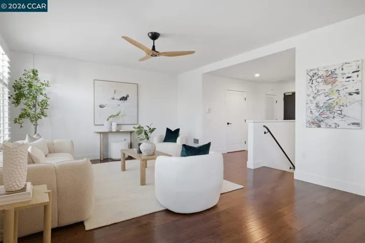 438 W Grand Ave 418, Oakland, California 94612
