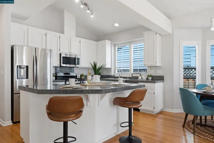 6 Moss Ct, Napa, California 94558