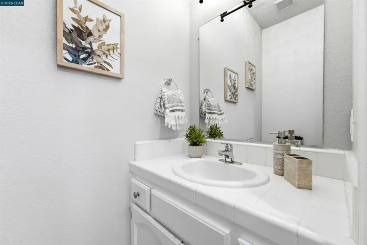 6 Moss Ct, Napa, California 94558