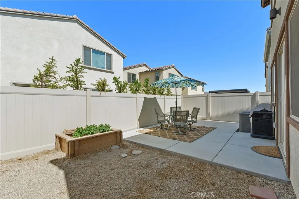 Spacious area, great for your furry friends.