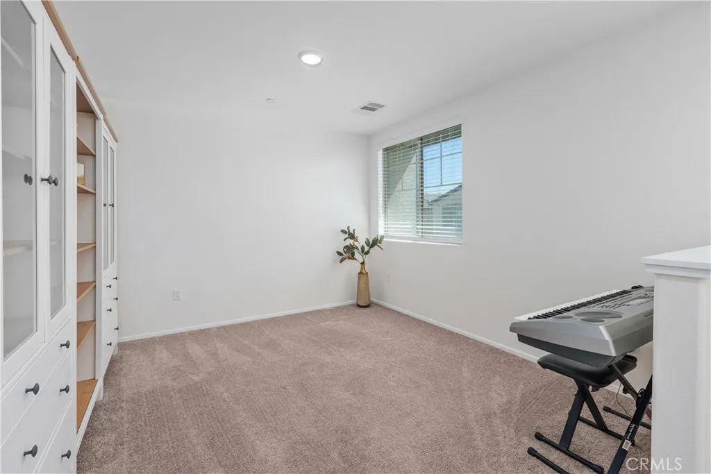 BONUS LOFT