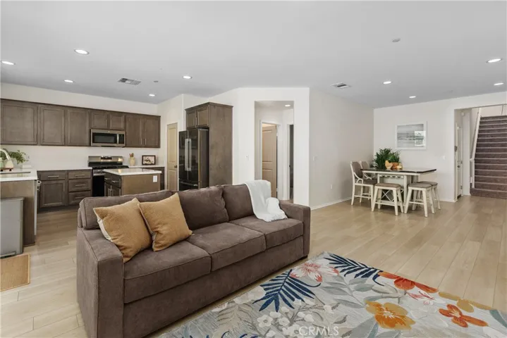 29367 Copper Skye, Winchester, California 92596