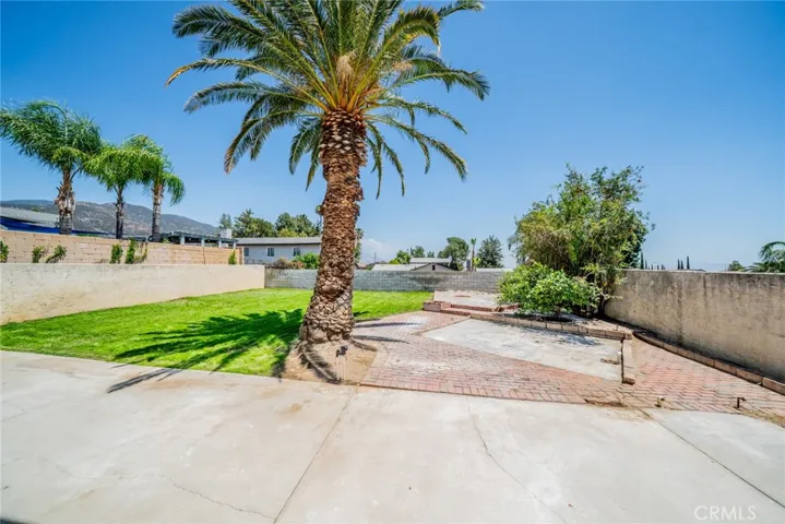 6239 Woodpine Avenue, San Bernardino, California 92407