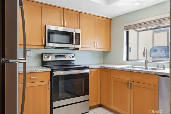 2000 W Palmyra Avenue 7, Orange, California 92868