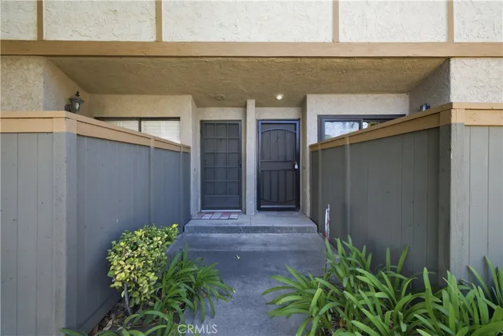 2000 W Palmyra Avenue 7, Orange, California 92868