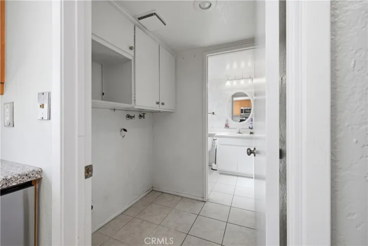 2000 W Palmyra Avenue 7, Orange, California 92868