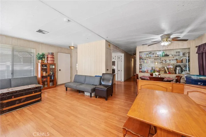 471 Santa Clara, Hemet, California 92543