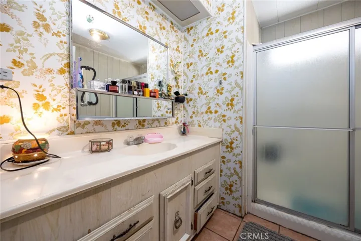 471 Santa Clara, Hemet, California 92543