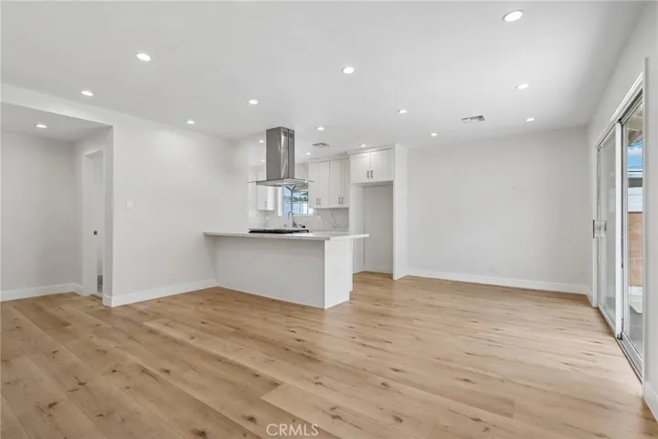 15952 Simonds Street, Granada Hills, California 91344