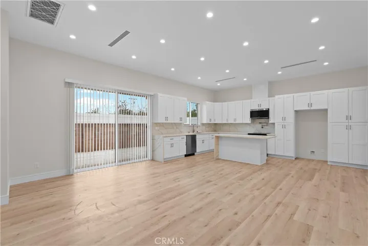 15952 Simonds Street, Granada Hills, California 91344