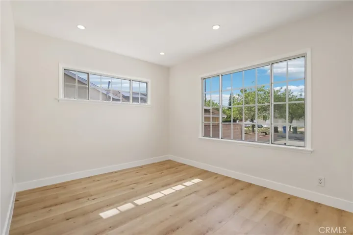 15952 Simonds Street, Granada Hills, California 91344