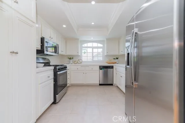 2310 Cascade, Tustin, California 92782