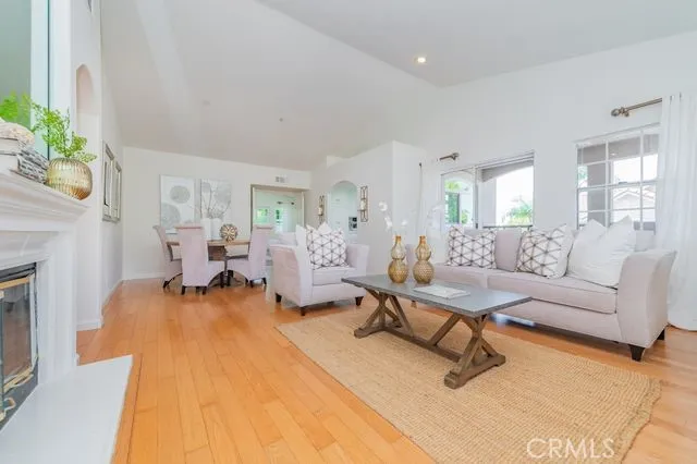 2310 Cascade, Tustin, California 92782