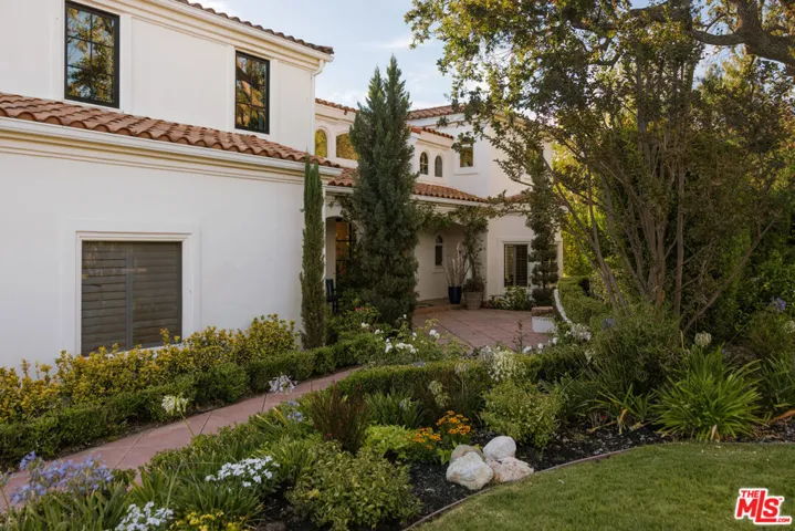 1285 Falling Star Avenue, Westlake Village, California 91362
