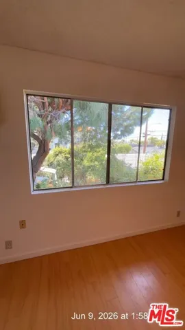 1131 Elm Avenue G, Glendale, California 91201