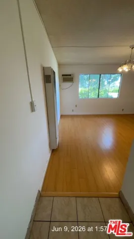 1131 Elm Avenue G, Glendale, California 91201