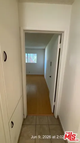 1131 Elm Avenue G, Glendale, California 91201