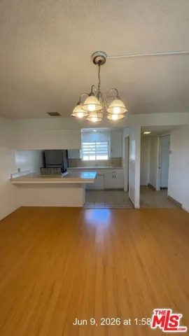 1131 Elm Avenue G, Glendale, California 91201