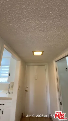 1131 Elm Avenue G, Glendale, California 91201
