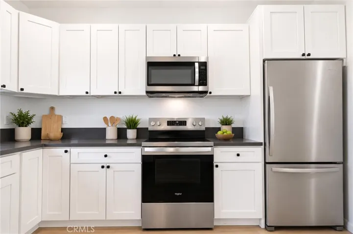 Kitchen - virtually staged