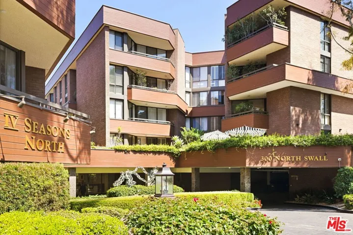300 N Swall Drive 354, Beverly Hills, California 90211