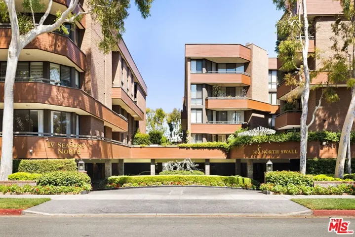 300 N Swall Drive 354, Beverly Hills, California 90211