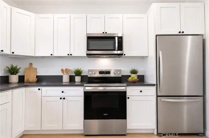 Kitchen - virtually staged
