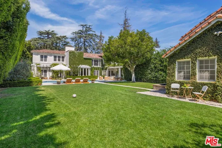 612 Lorraine Boulevard, Los Angeles, California 90005