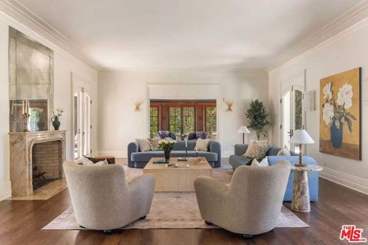 612 Lorraine Boulevard, Los Angeles, California 90005