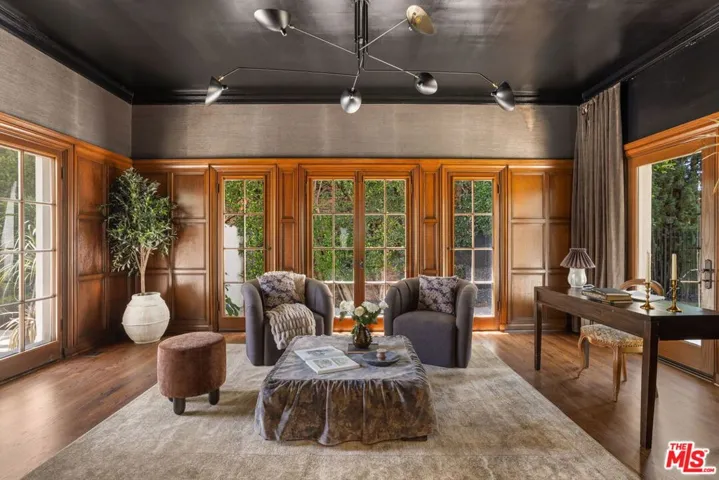 612 Lorraine Boulevard, Los Angeles, California 90005