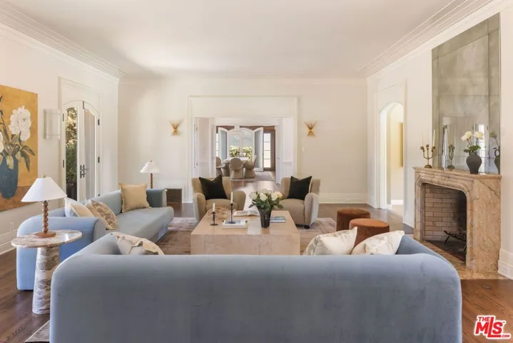 612 Lorraine Boulevard, Los Angeles, California 90005