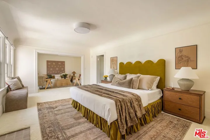 612 Lorraine Boulevard, Los Angeles, California 90005