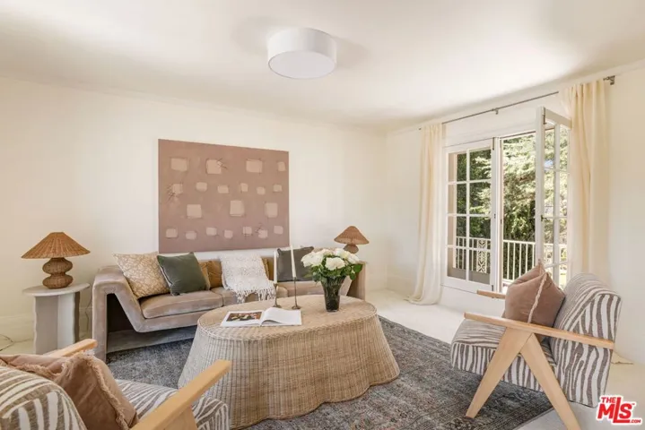 612 Lorraine Boulevard, Los Angeles, California 90005