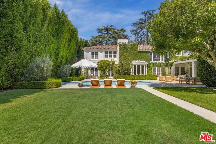 612 Lorraine Boulevard, Los Angeles, California 90005