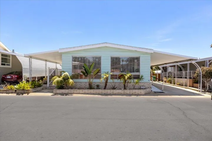 7221 San Bartola Street, Carlsbad, California 92011