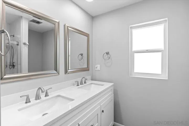 7221 San Bartola Street, Carlsbad, California 92011