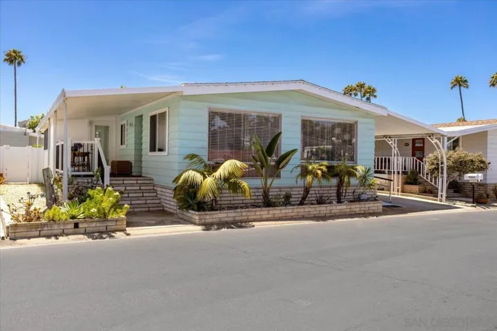 7221 San Bartola Street, Carlsbad, California 92011