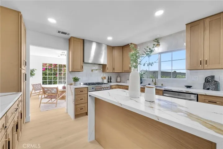 15261 La Belle Street, Hacienda Heights, California 91745