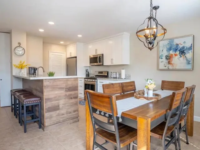 6867 Bear River Row Unit 2 2, San Diego, California 92139