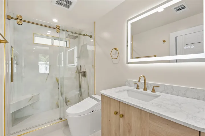 18921 Keswick Street, Reseda, California 91335