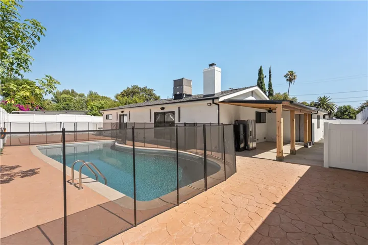 18921 Keswick Street, Reseda, California 91335