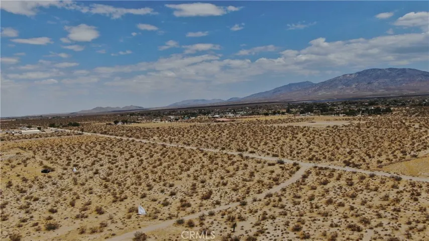 35530 El Dorado, Lucerne Valley, California 92356