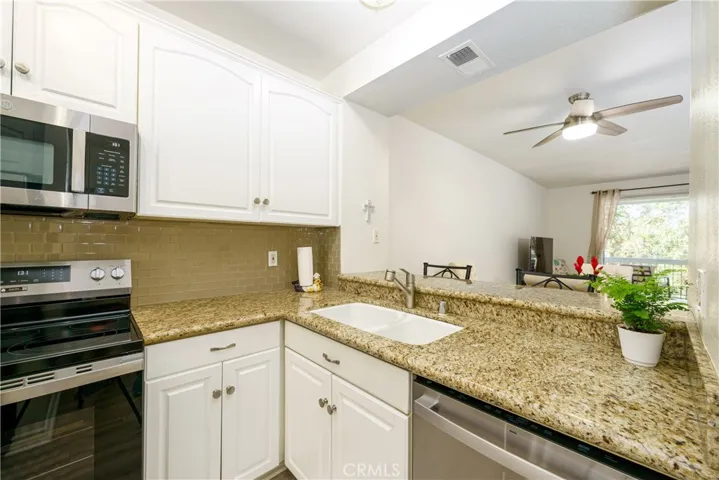 20301 Bluffside, Huntington Beach, California 92646
