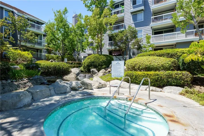 20301 Bluffside, Huntington Beach, California 92646