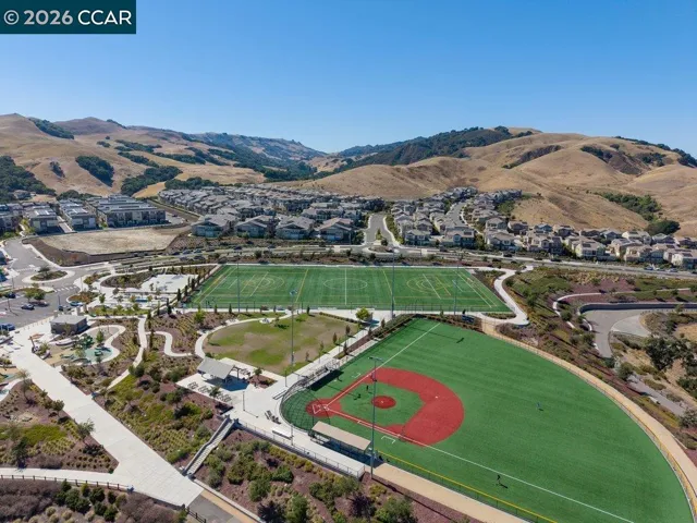 75208 Via Vicenza, San Ramon, California 94583