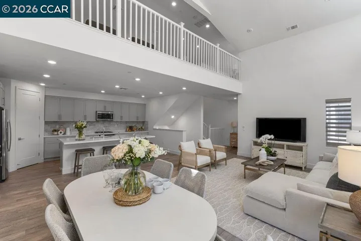 75208 Via Vicenza, San Ramon, California 94583