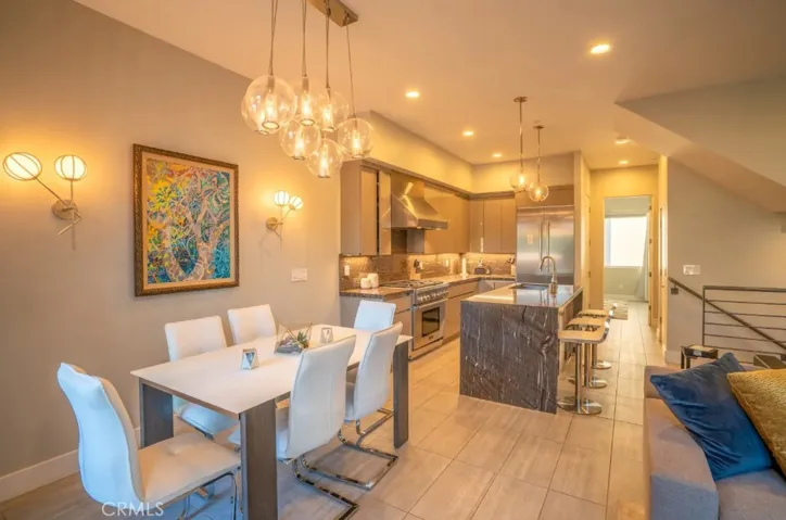 162 W Robinson, San Diego, California 92103