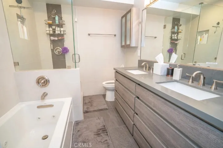 162 W Robinson, San Diego, California 92103