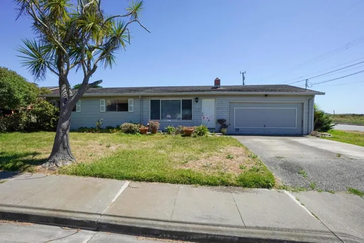 200 Filbert Street, Half Moon Bay, California 94019